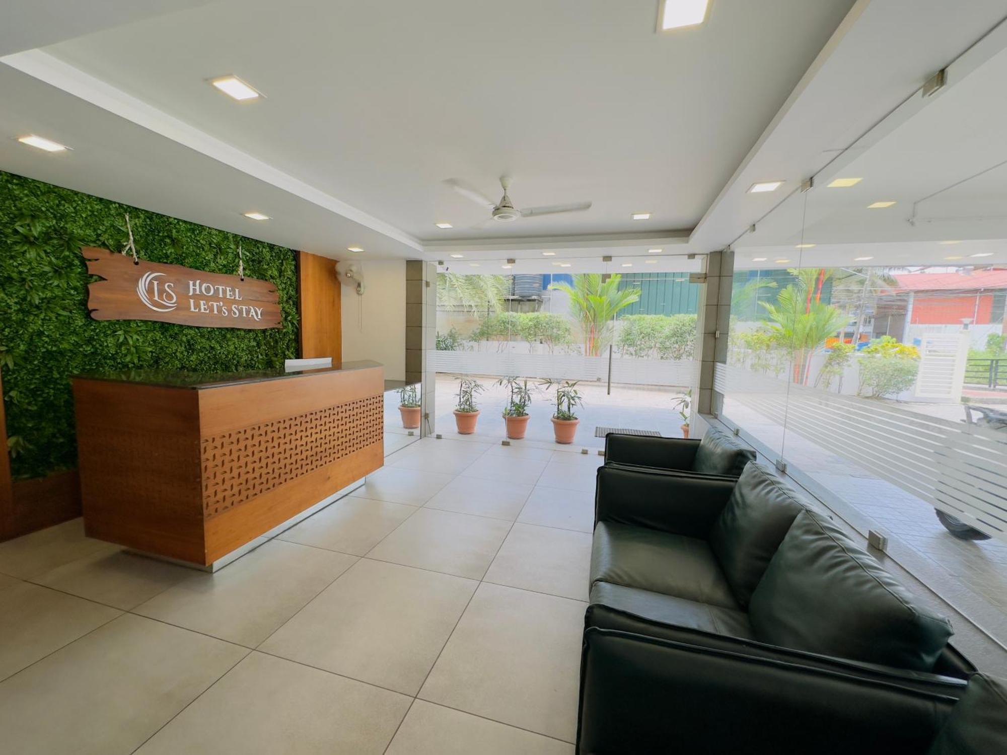 Hotel Lets Stay Kochi Eksteriør bilde