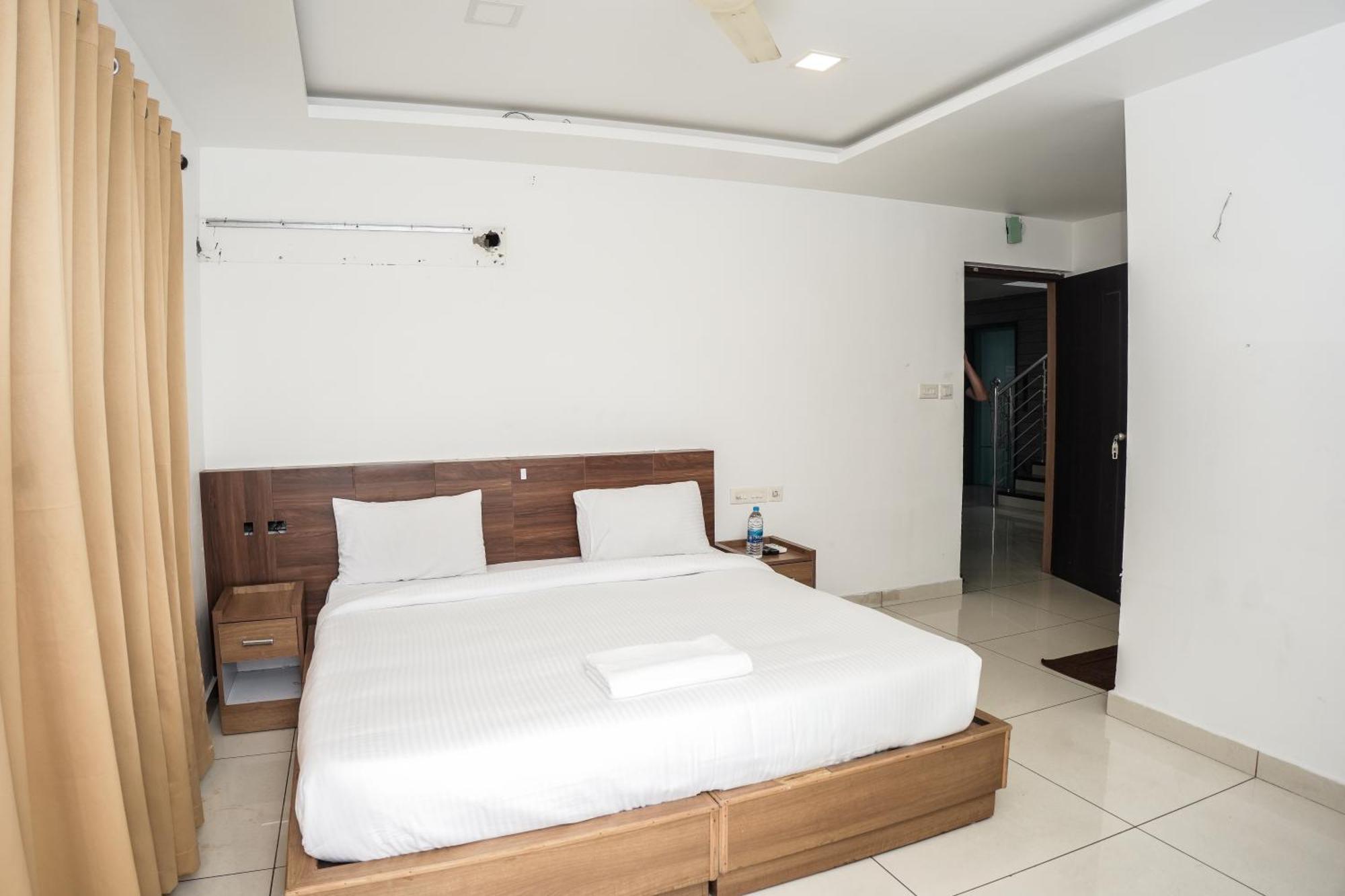 Hotel Lets Stay Kochi Eksteriør bilde